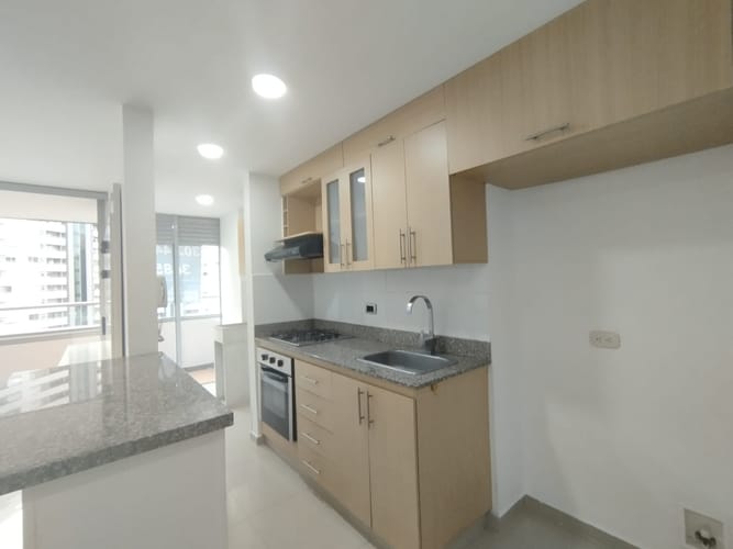 Apartamento de 3 alcobas en arriendo en Loma Del Indio, Medellín, 72 m² · foto 16 de 20