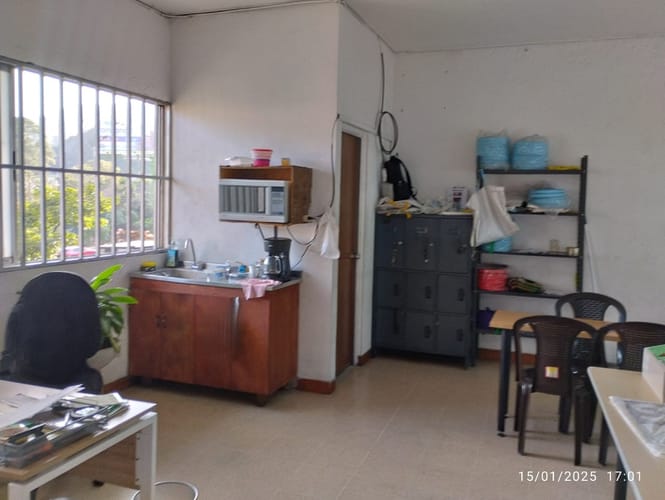 Local en arriendo en La Ceja, 120 m² · foto 2 de 12