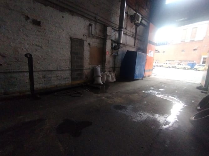 Bodega en arriendo en Perpetuo Socorro, Medellín, 170 m² · foto 5 de 8