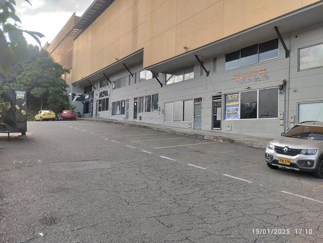Local en arriendo en La Ceja, 120 m² · foto 6 de 12