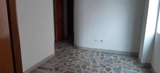 Apartamento en arriendo en El Portal, Envigado · foto 5 de 15