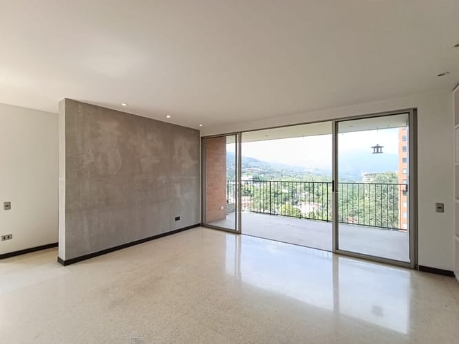 Apartamento de 2 alcobas en arriendo en Urbanizacion Remansos De San Lucas, Medellín, 183 m² · foto 4 de 19