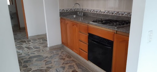 Apartamento en arriendo en El Portal, Envigado · foto 14 de 15