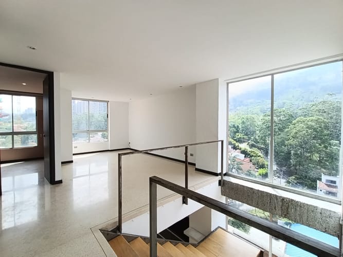 Apartamento de 2 alcobas en arriendo en Urbanizacion Remansos De San Lucas, Medellín, 183 m² · foto 8 de 19