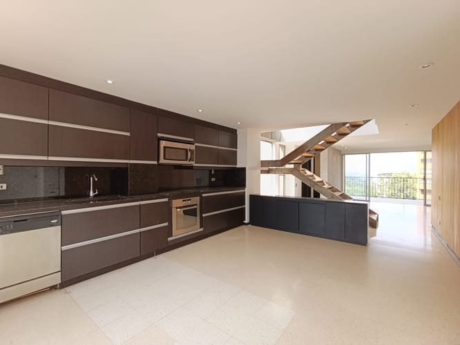 Apartamento de 2 alcobas en arriendo en Urbanizacion Remansos De San Lucas, Medellín, 183 m² · foto 16 de 19