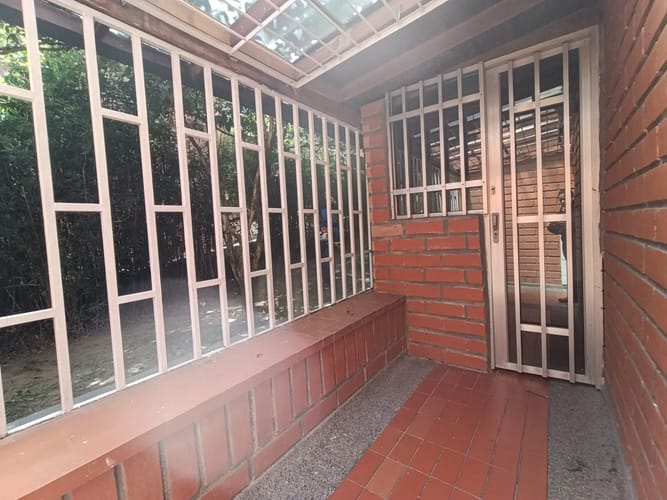Apartamento de 3 alcobas en arriendo en El Poblado, Medellín, 120 m² · foto 13 de 16