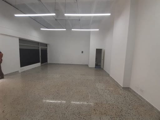 Local en arriendo en Villa Nueva, Medellín, 70 m² · foto 3 de 10