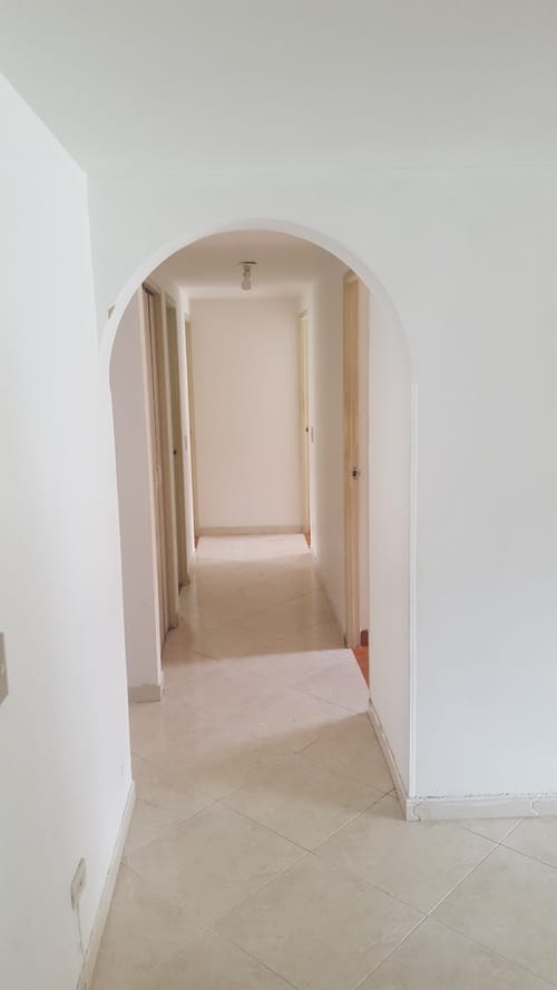 Apartamento de 3 alcobas en venta en Maranta Iii Sector, Bogotá, 87 m² · foto 6 de 24