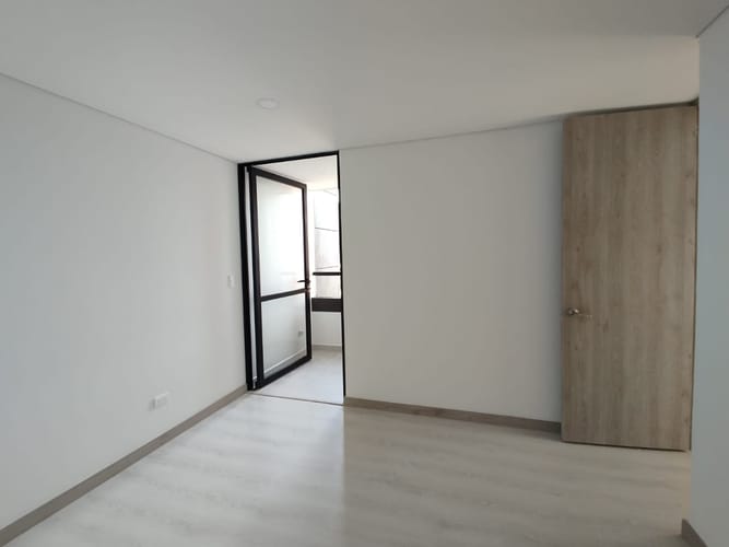 Apartamento de 2 alcobas en arriendo en Rionegro, 70 m² · foto 8 de 14