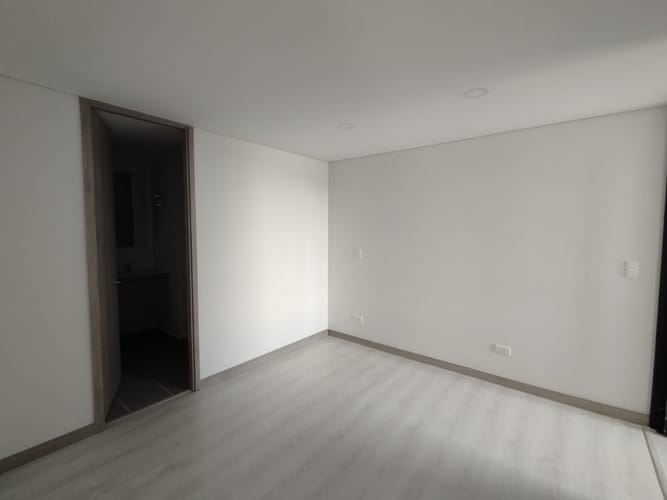 Apartamento de 2 alcobas en arriendo en Rionegro, 70 m² · foto 10 de 14