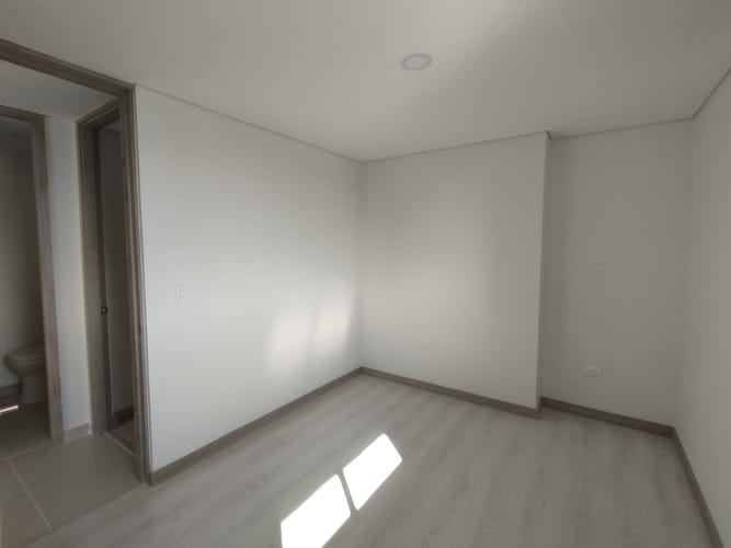 Apartamento de 2 alcobas en arriendo en Rionegro, 70 m² · foto 12 de 14
