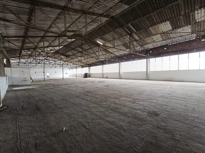 Bodega en arriendo en Perpetuo Socorro, Medellín, 1380 m² · foto 10 de 20