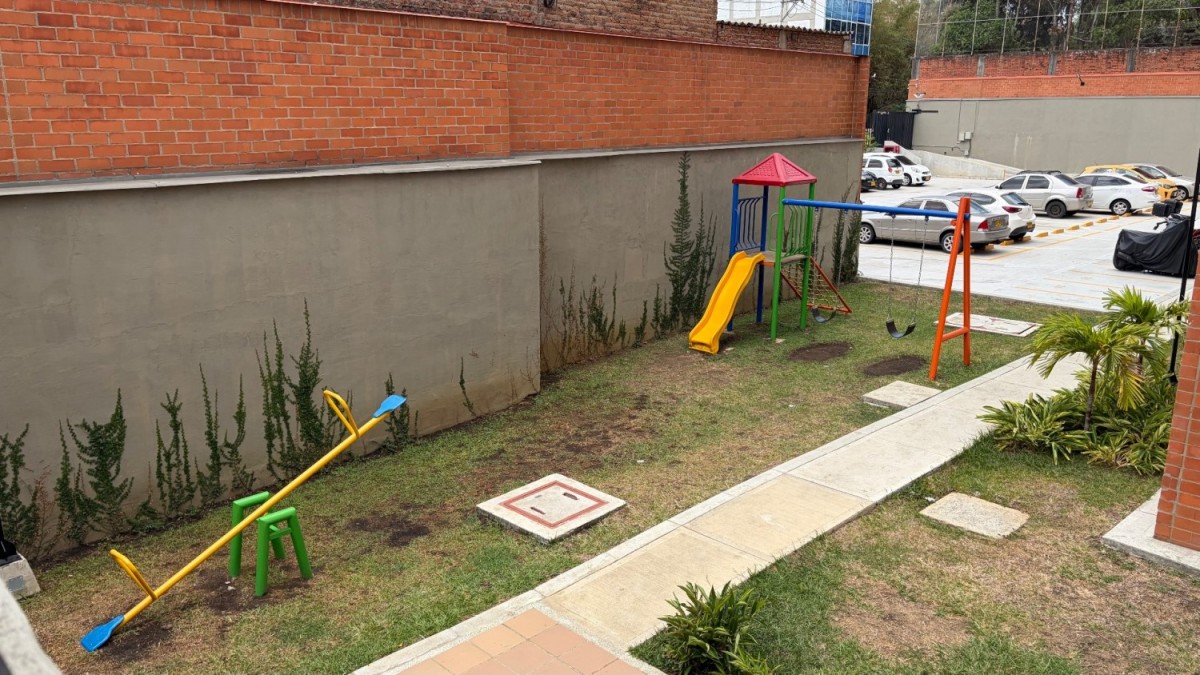 Apartamento en venta en Bellavista, Cali · foto 17 de 23