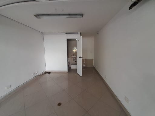 Local en arriendo en Laureles, Medellín, 20 m² · foto 6 de 19