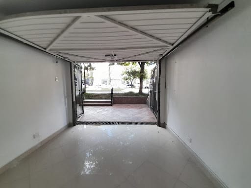 Local en arriendo en Laureles, Medellín, 20 m² · foto 8 de 19