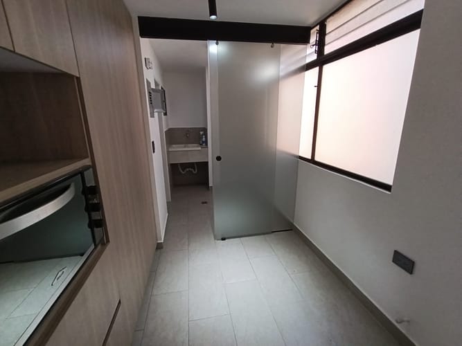 Apartamento de 3 alcobas en arriendo en Laureles, Medellín, 155 m² · foto 11 de 17
