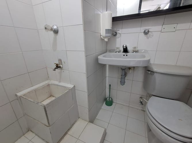 Local en arriendo en Lorena, Medellín, 153 m² · foto 2 de 20
