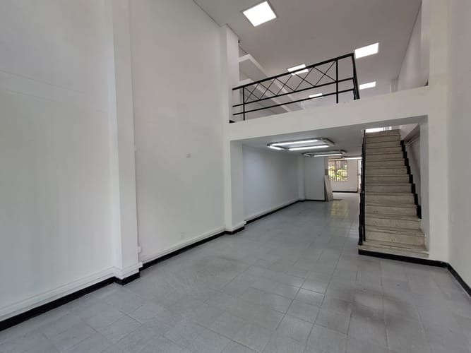 Local en arriendo en Lorena, Medellín, 153 m² · foto 4 de 20