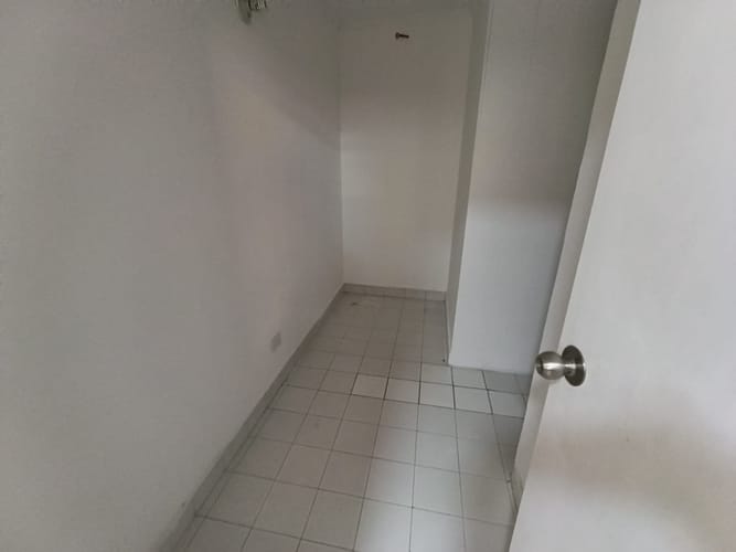 Apartamento de 3 alcobas en arriendo en Laureles, Medellín, 155 m² · foto 17 de 17