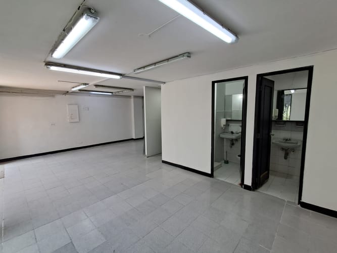 Local en arriendo en Lorena, Medellín, 153 m² · foto 11 de 20
