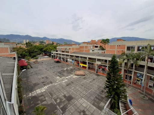 Oficina en arriendo en La Ceja, 36 m² · foto 9 de 12