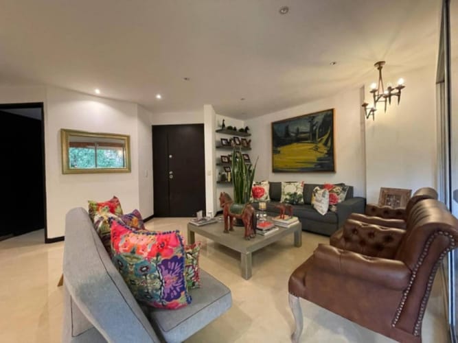 Apartamento de 3 alcobas en venta en El Poblado, Medellín, 160 m² · foto 8 de 20