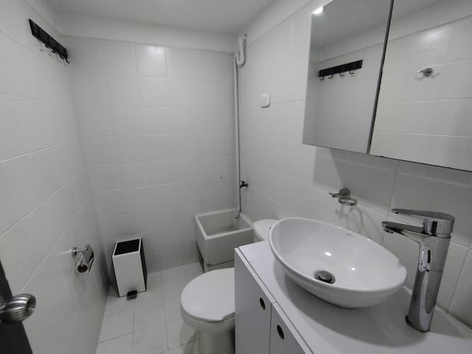 Local en arriendo en El Poblado, Medellín, 80 m² · foto 10 de 11