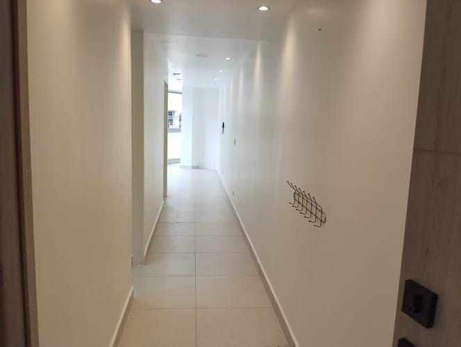 Oficina en arriendo en Laureles, Medellín, 46 m² · foto 5 de 11