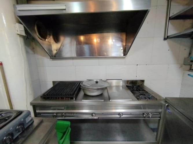 Local en arriendo en El Poblado, Medellín, 10 m² · foto 10 de 10