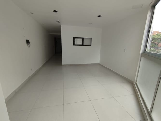 Oficina en arriendo en Laureles, Medellín, 46 m² · foto 9 de 11