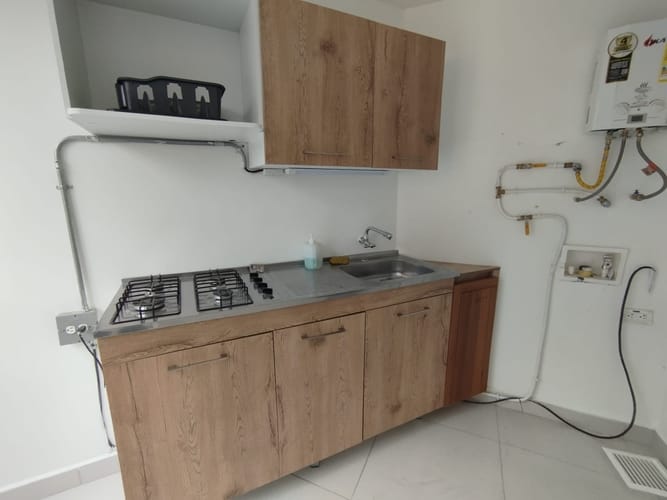 Oficina en arriendo en Laureles, Medellín, 46 m² · foto 10 de 11