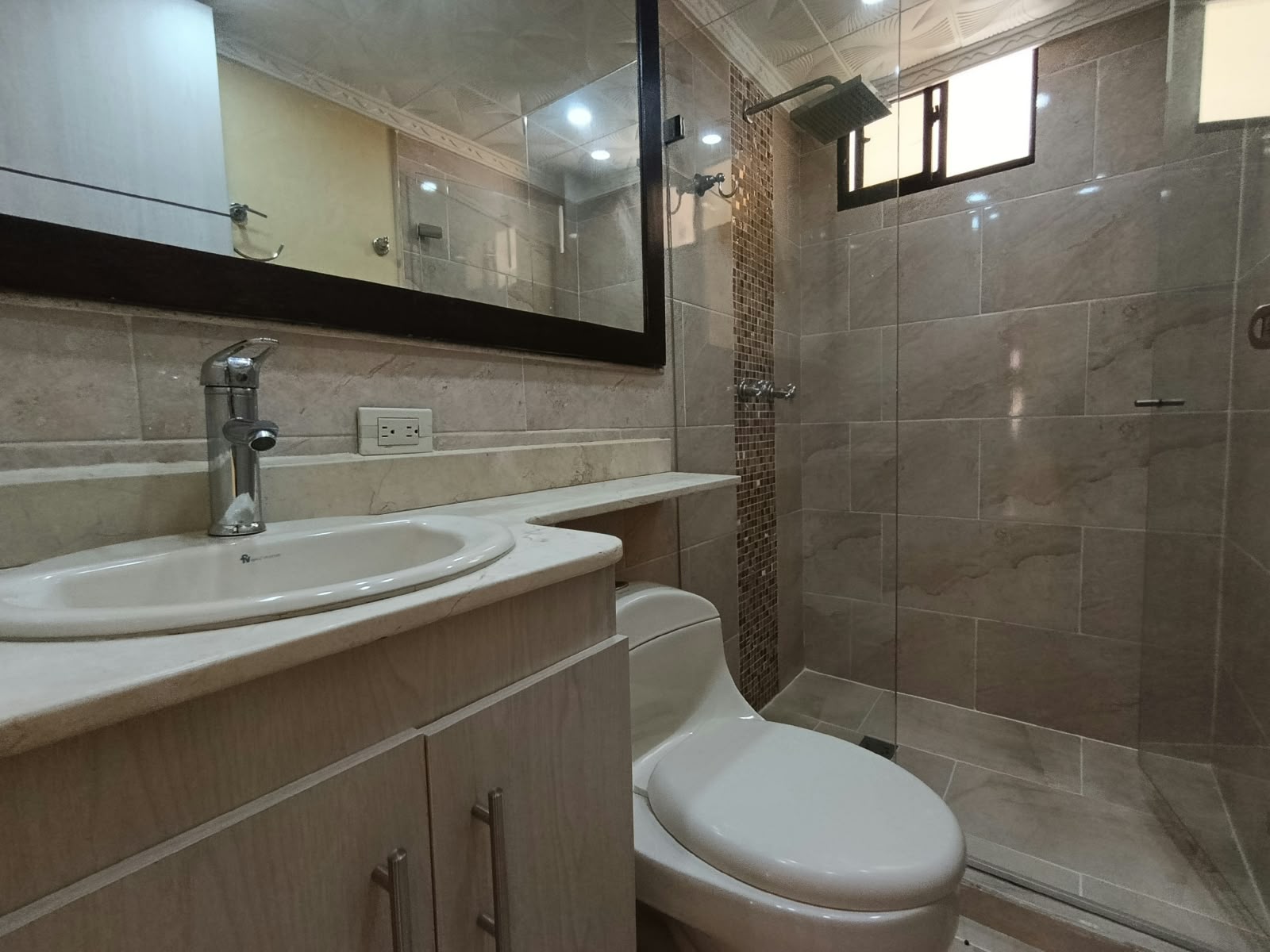 Apartamento en arriendo en La Ceja · foto 7 de 13