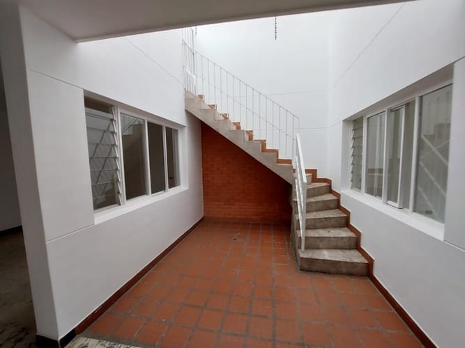 Casa de 4 alcobas en arriendo en Laureles, Medellín, 232 m² · foto 5 de 20