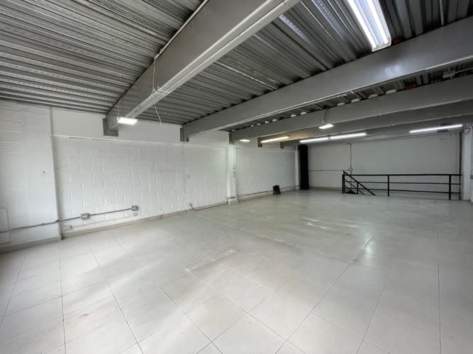 Local en arriendo en Laureles, Medellín, 130 m² · foto 9 de 9