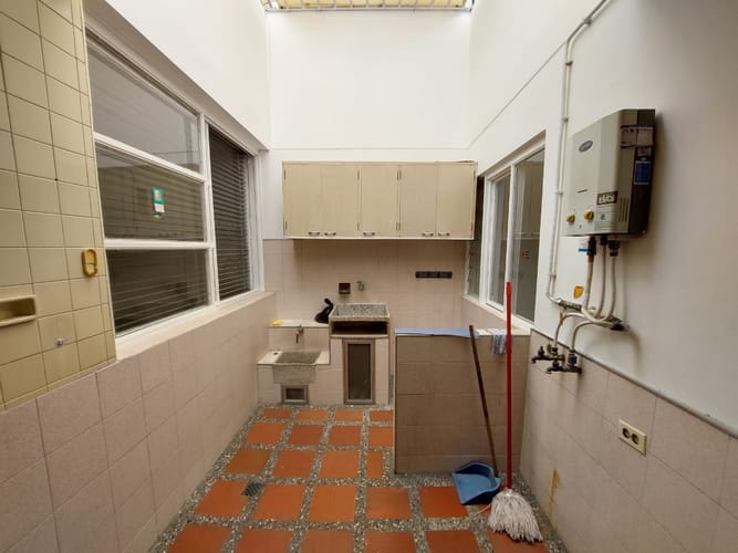 Casa de 4 alcobas en arriendo en Laureles, Medellín, 232 m² · foto 20 de 20