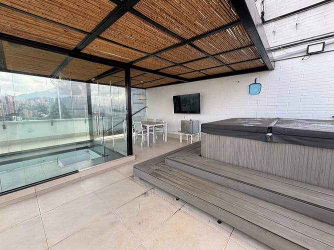Apartamento en arriendo en Urbanización Las Cumbres, Medellín · foto 10 de 18