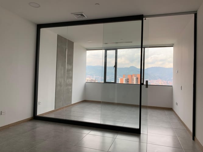 Oficina en arriendo en San Diego, Medellín, 50 m² · foto 7 de 12