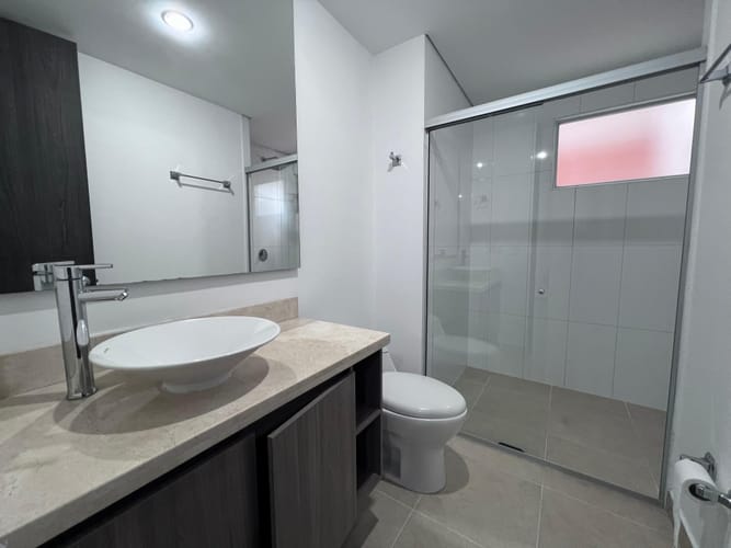 Apartamento de 3 alcobas en arriendo en Conquistadores, Medellín, 100 m² · foto 15 de 20