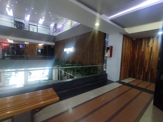 Local en arriendo en El Poblado, Medellín, 35 m² · foto 13 de 14