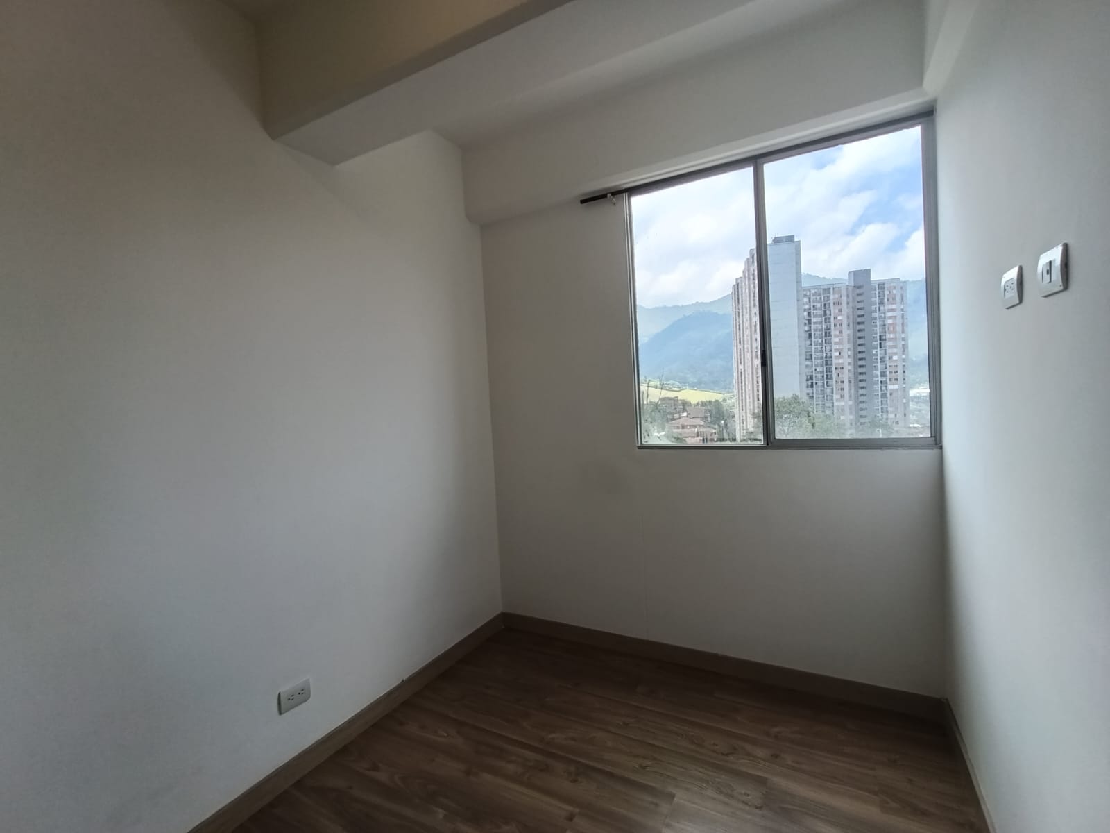 Apartamento en arriendo en La Ceja · foto 7 de 14
