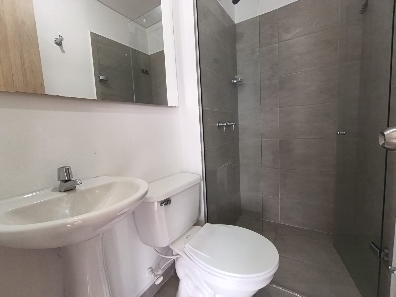 Apartamento en arriendo en La Ceja · foto 9 de 14