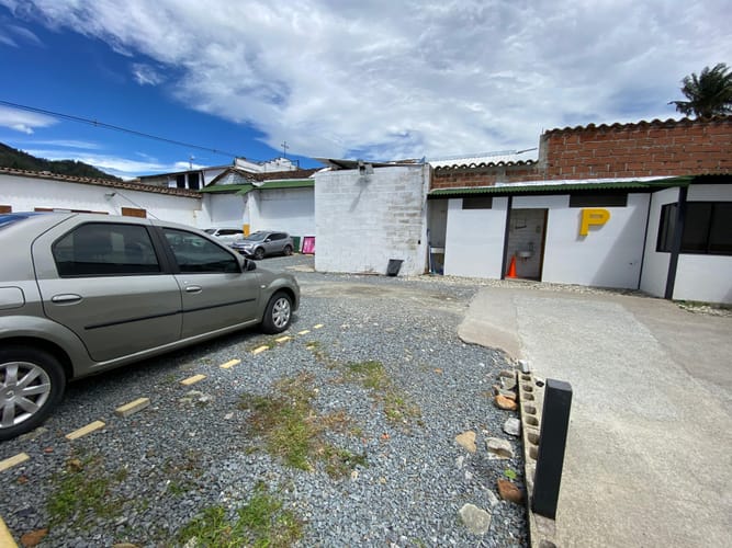 Local en arriendo en El Retiro, 400 m² · foto 8 de 14
