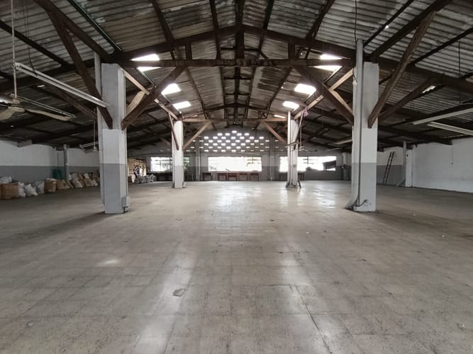 Bodega en arriendo en Perpetuo Socorro, Medellín, 600 m² · foto 7 de 14