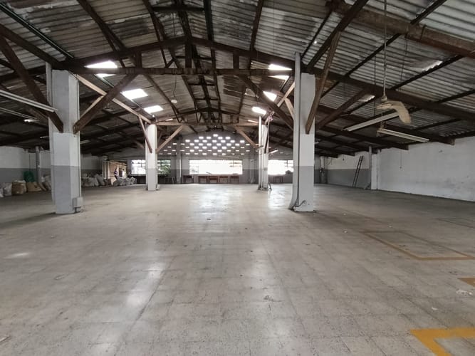 Bodega en arriendo en Perpetuo Socorro, Medellín, 600 m² · foto 8 de 14