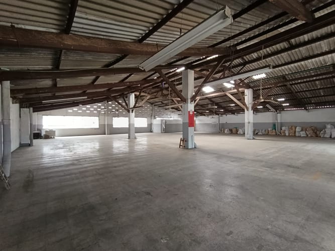 Bodega en arriendo en Perpetuo Socorro, Medellín, 600 m² · foto 12 de 14