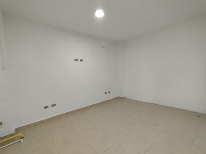 Local en arriendo en Mesa, Envigado, 28 m² · foto 4 de 7