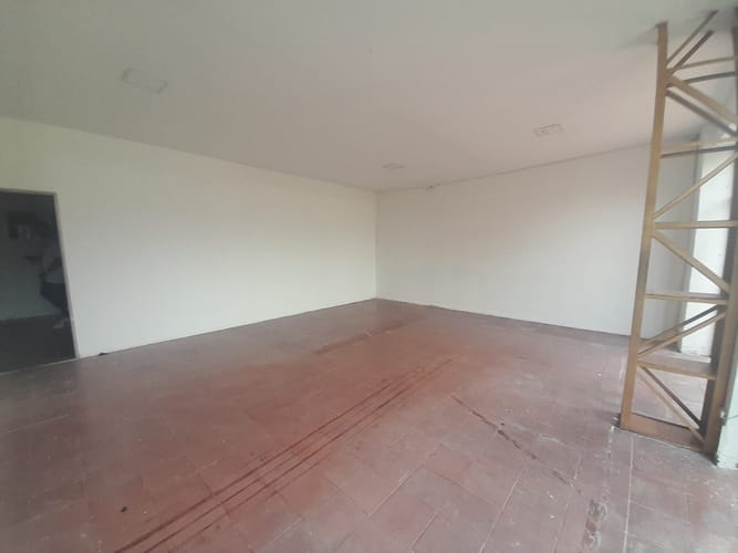 Bodega en arriendo en Laureles, Medellín, 200 m² · foto 4 de 15