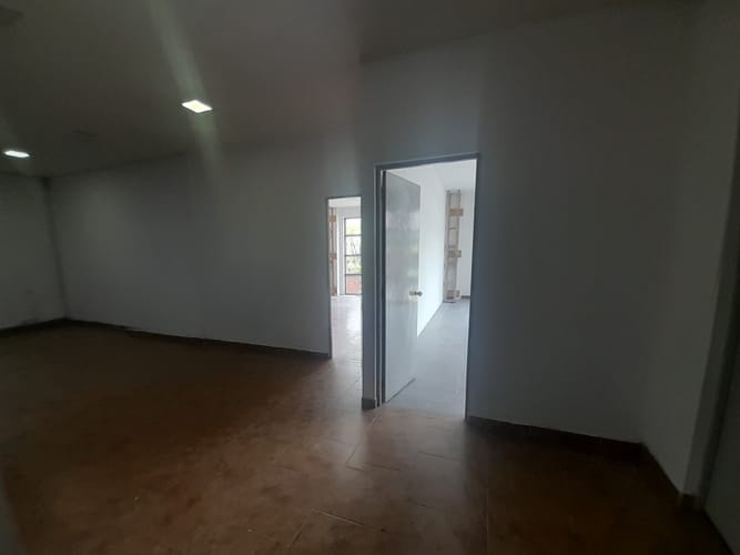 Bodega en arriendo en Laureles, Medellín, 200 m² · foto 7 de 15