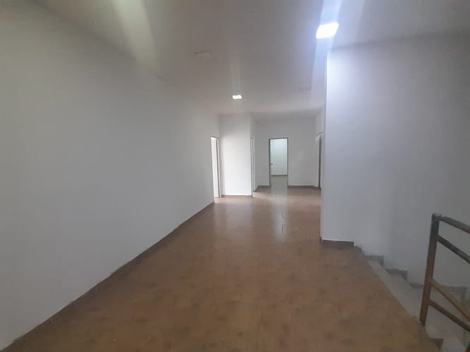 Bodega en arriendo en Laureles, Medellín, 200 m² · foto 13 de 15