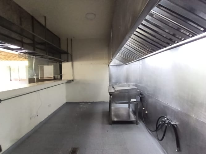 Local en arriendo en La Florida, Medellín, 200 m² · foto 17 de 20